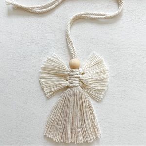 Handmade macrame diffuser